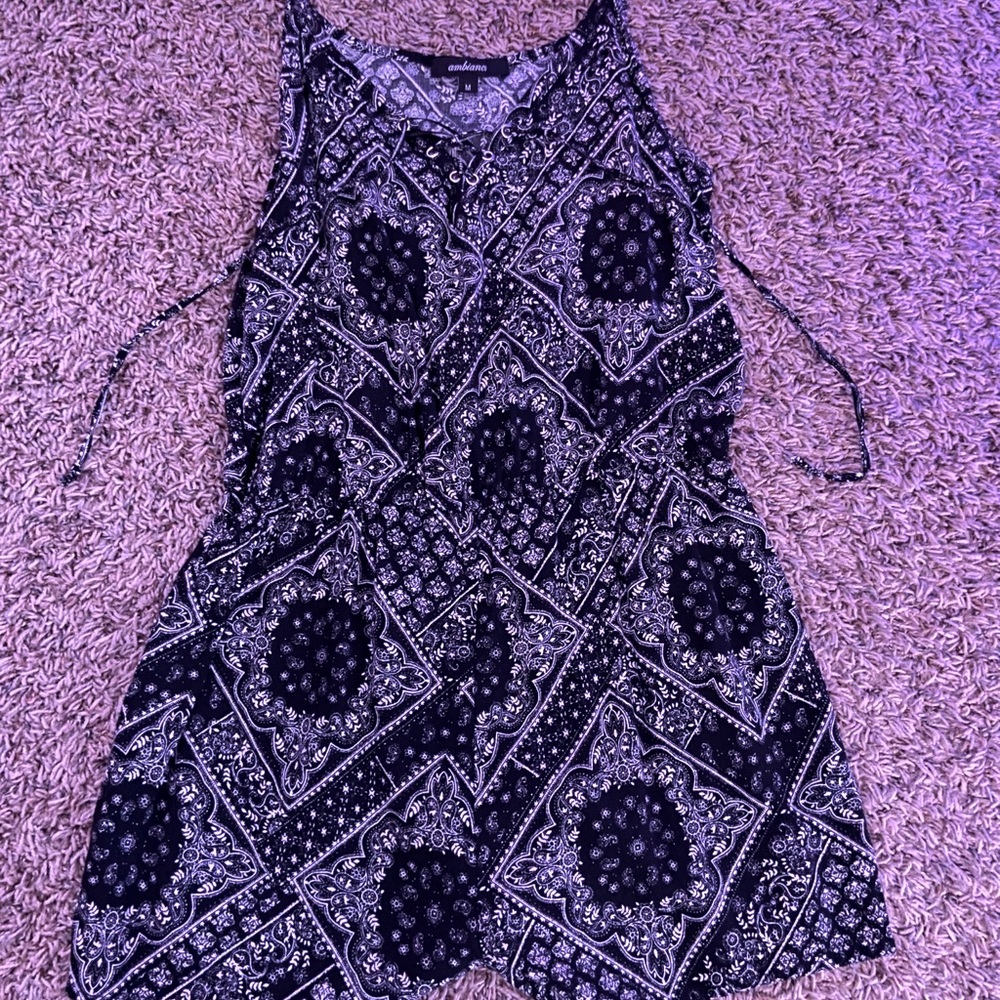 Patterned romper - Picture 2 of 4